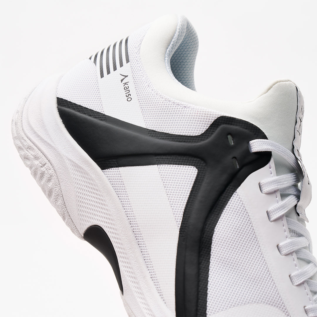 Kanso EQx3 Indoor Court Shoes White/Black